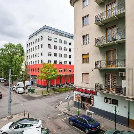 West Side * Budapeszt