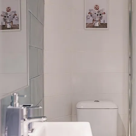 Apartament West Side *