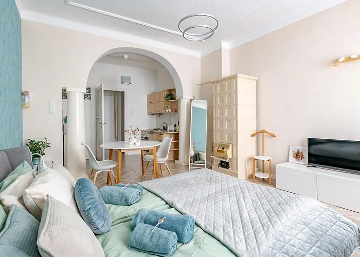 West Side Апартаменты